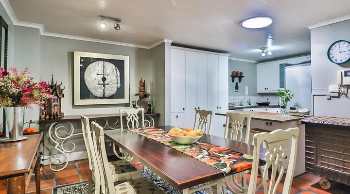 Inn-Style Guest House