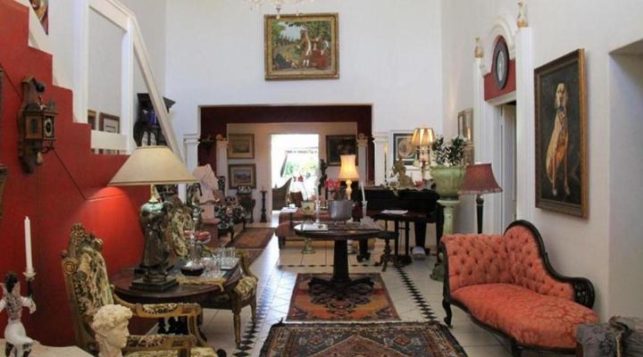 Michael-Angelo Guest House