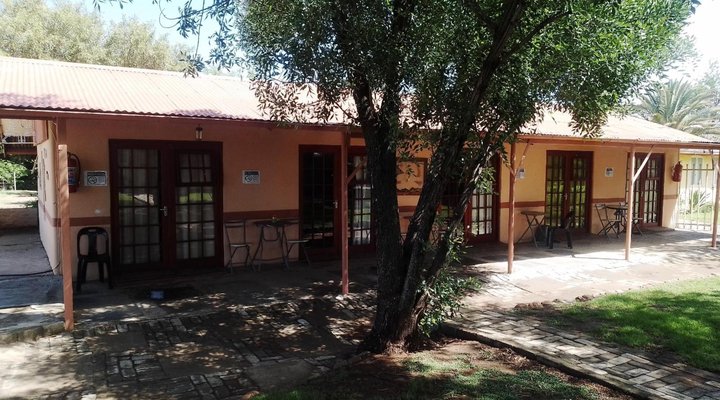 Akwêla Guest Farm