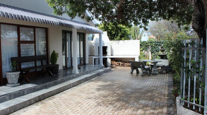 MeTime Guest House & Self Catering
