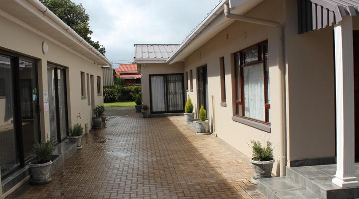 MeTime Guest House & Self Catering