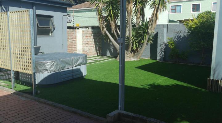 Stukkie Van Der Merwe Holiday Cottage