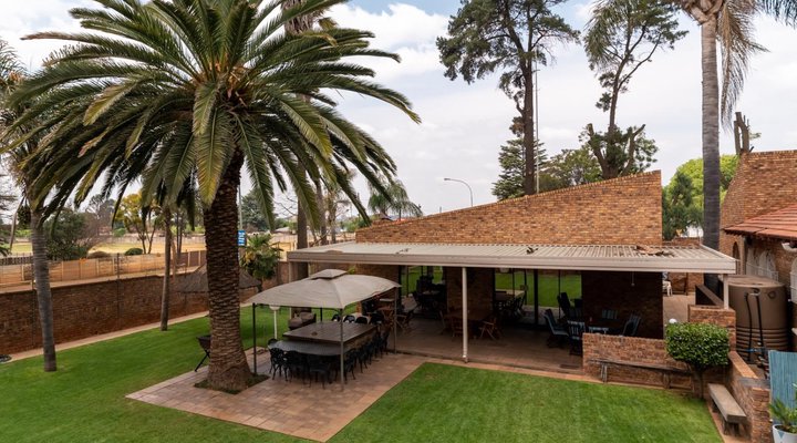 Oppiplot Guest House Kempton Park