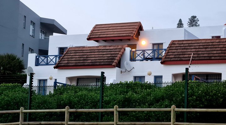 Le Paradis 18 on sea