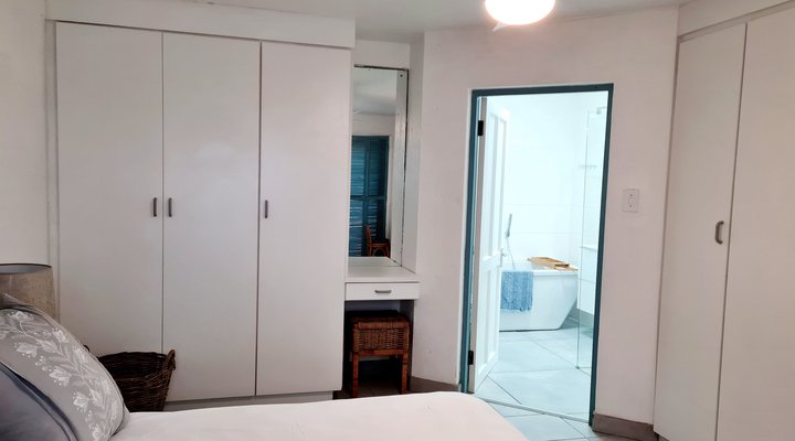 Le Paradis 18 on sea