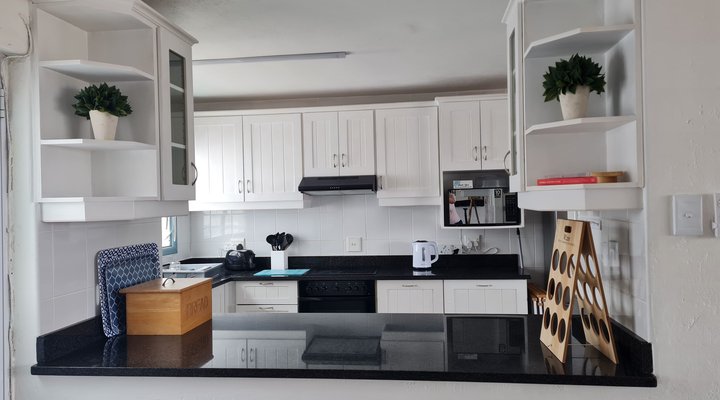 Le Paradis 18 on sea