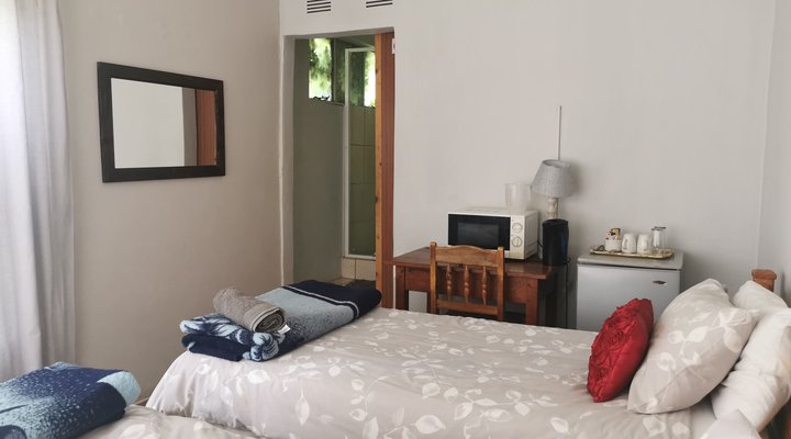 Nannies Garden Cottages, Restaurant and Tea Garden