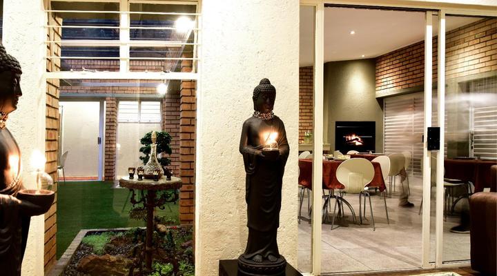 Five O'clock Zen Boutique Guest House