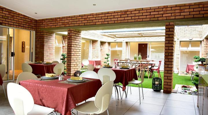 Five O'clock Zen Boutique Guest House