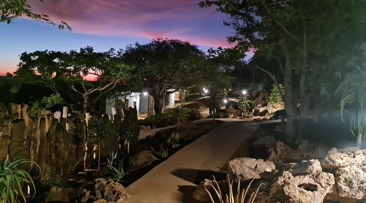 Mountain Peak Game Lodge