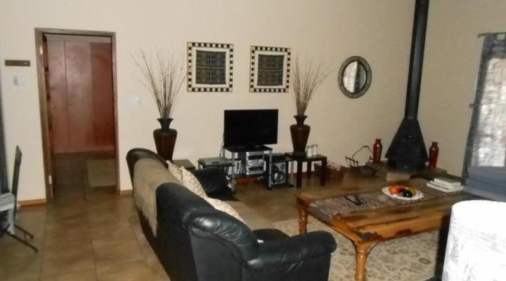 Dagama Lake Cottages