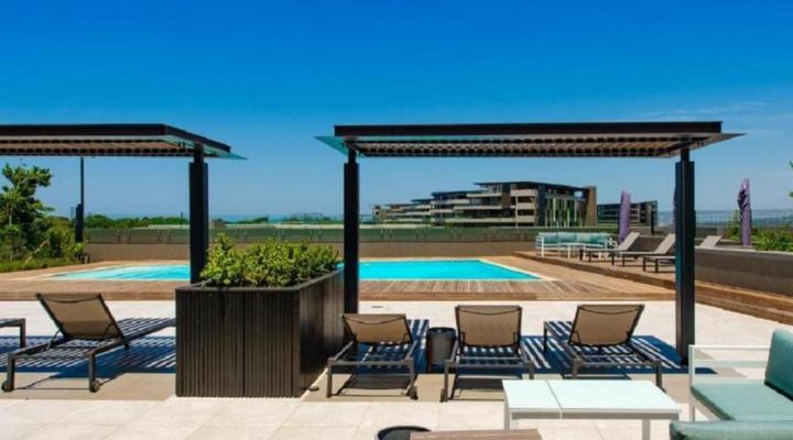 Coral Point Apartment E110