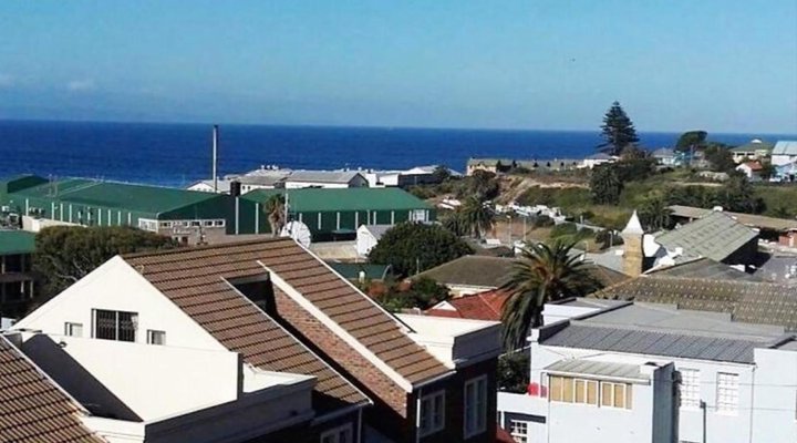 4 C Ocean View, Mossel Bay 