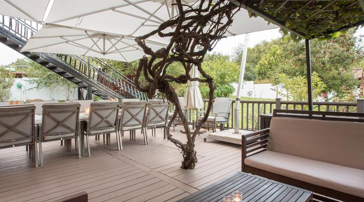 The Browns' Luxury Guest Suites