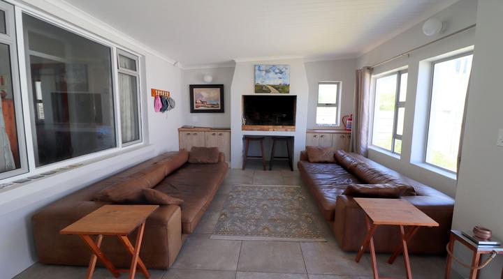 Flip Flops in Agulhas