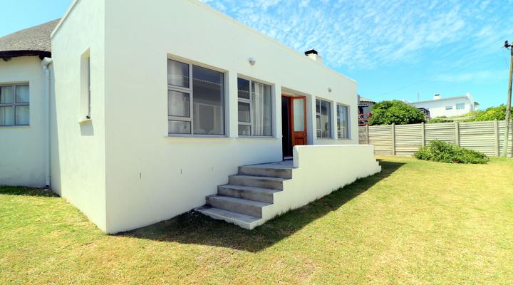 Flip Flops in Agulhas