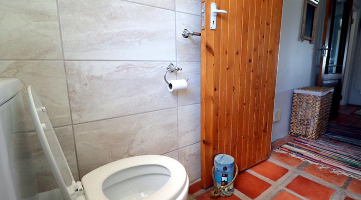 Flip Flops in Agulhas