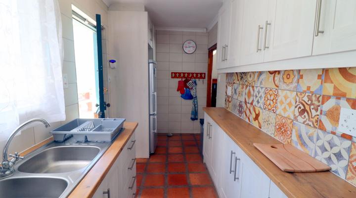 Flip Flops in Agulhas