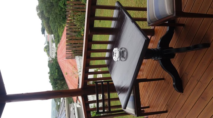 Beach Crescent Cottage