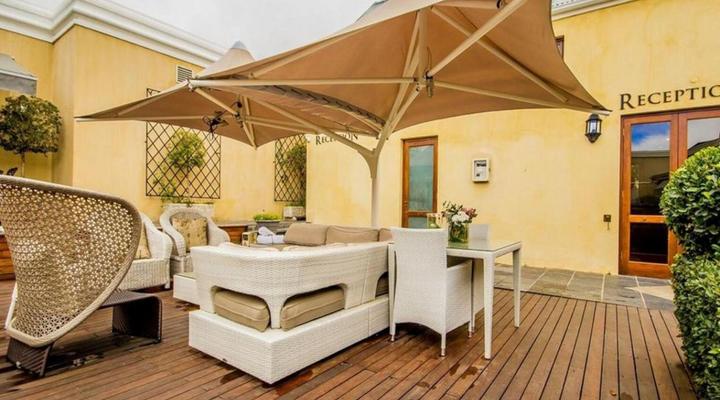 Lemoenkloof Guesthouse