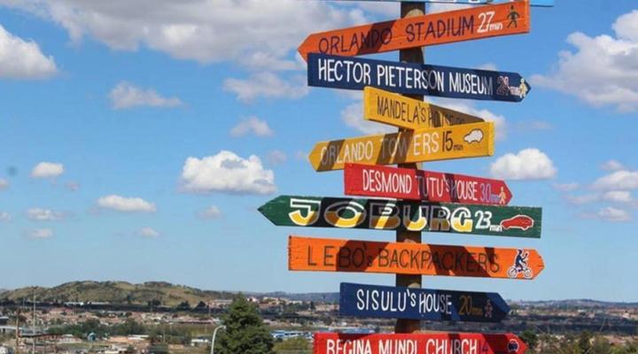 Ekuthuleni Guest House (Orlando West)