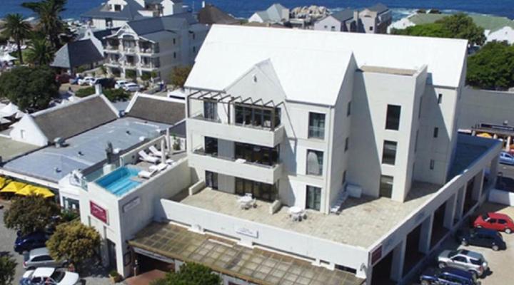 Harbour Square Hotel