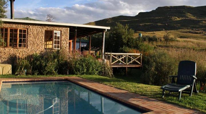 Sani Lodge Backpackers and Self-Catering Cottages