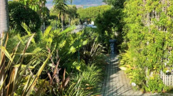 Constantiaberg Eco-Villa