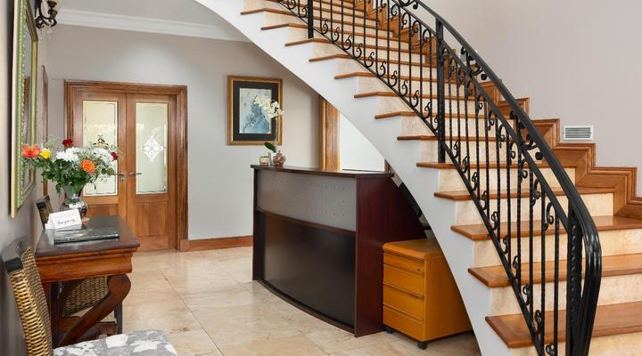 Thomson's Accommodation