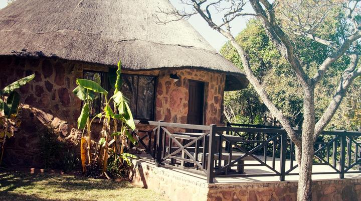 Umlondolozi Game Farm