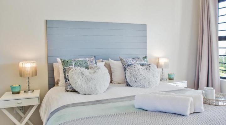 Three Feathers Cottages