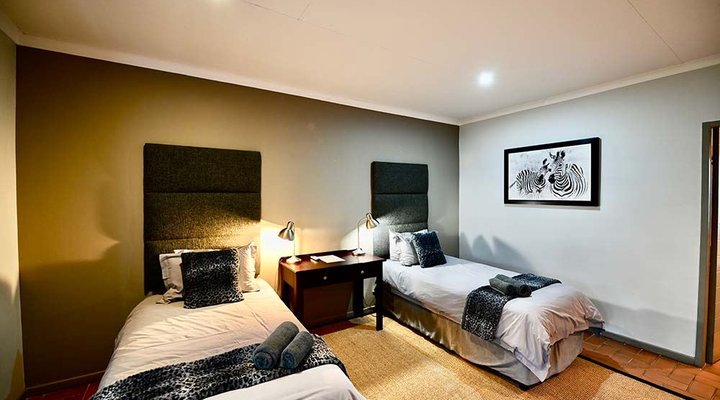 Shakama Guest Farm