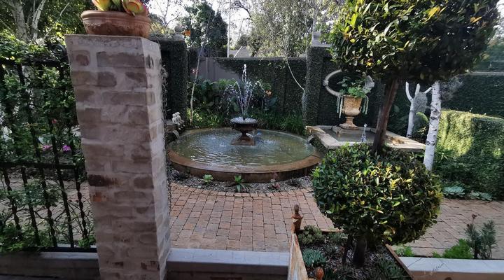 At 98 on Lynburn Guest House