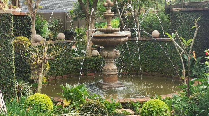 At 98 on Lynburn Guest House