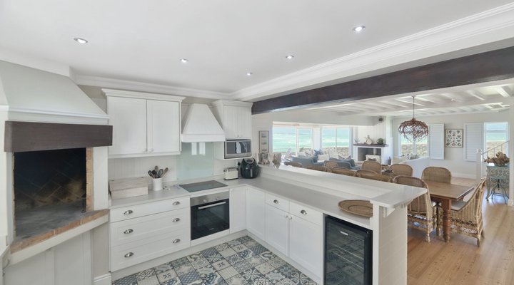 Pirates Landing - Sea Front