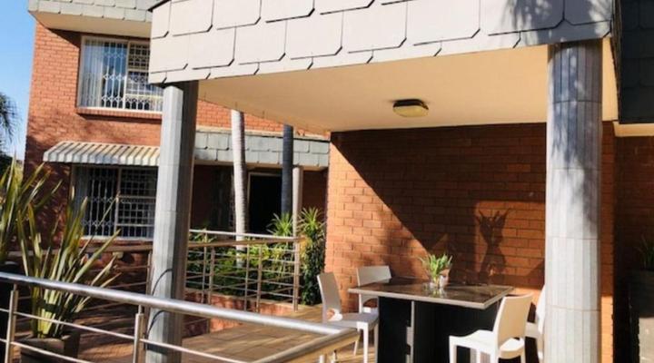 Koi Liv Inn - Bedfordview