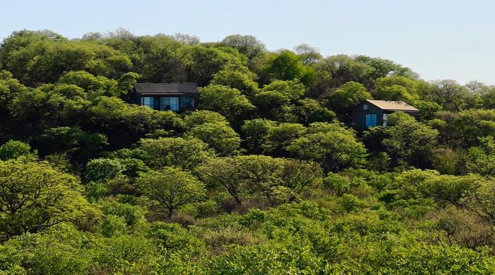 Camp Kifaru Luxury Tented Lodge