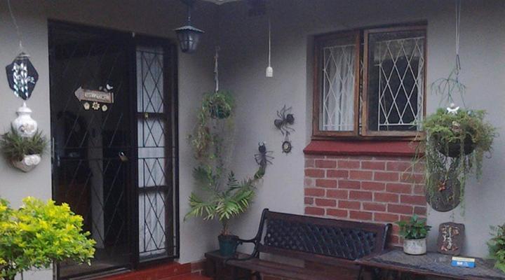 Jean-Lee Bed & Breakfast