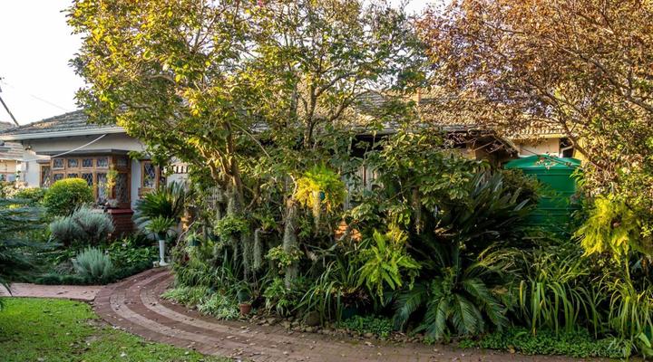 Jean-Lee Bed & Breakfast