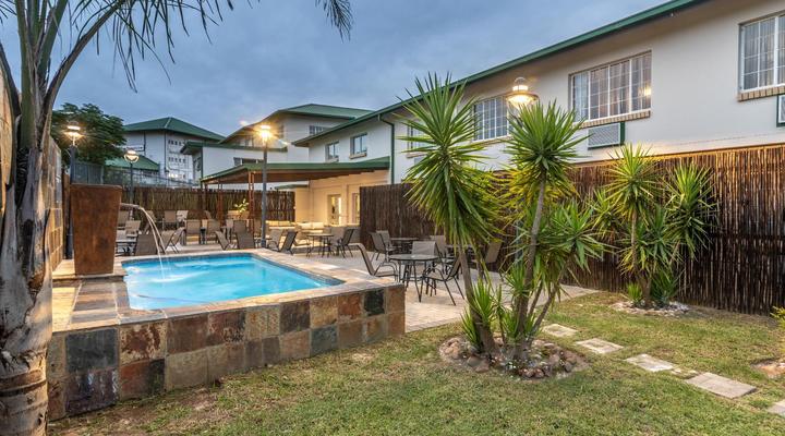 Hotel Savoy and Conference Centre