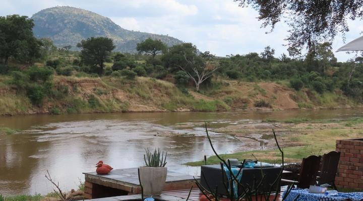 Hennie's Rest Guest House