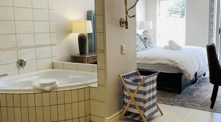 Dolphin Villa @ Seaside Village