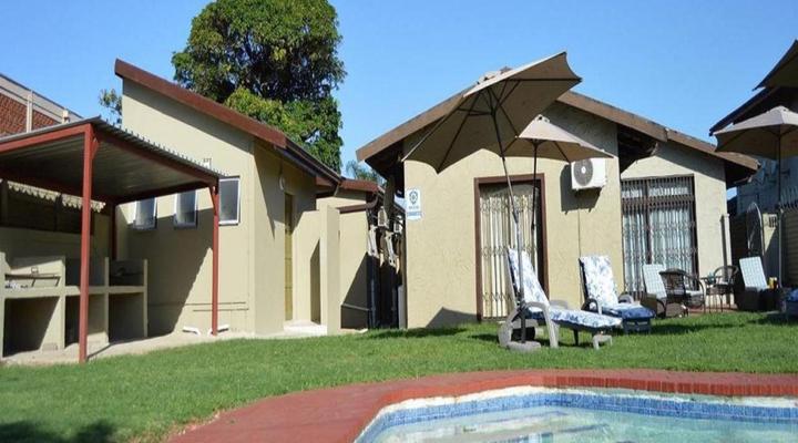 Iqhayiya Guest House