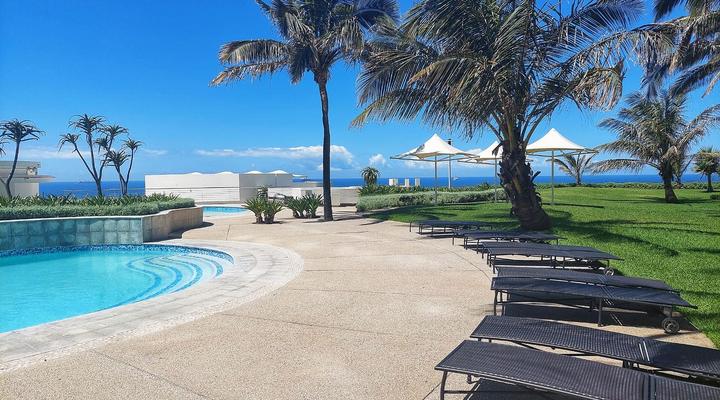 The Pearls, Apartment Dawn