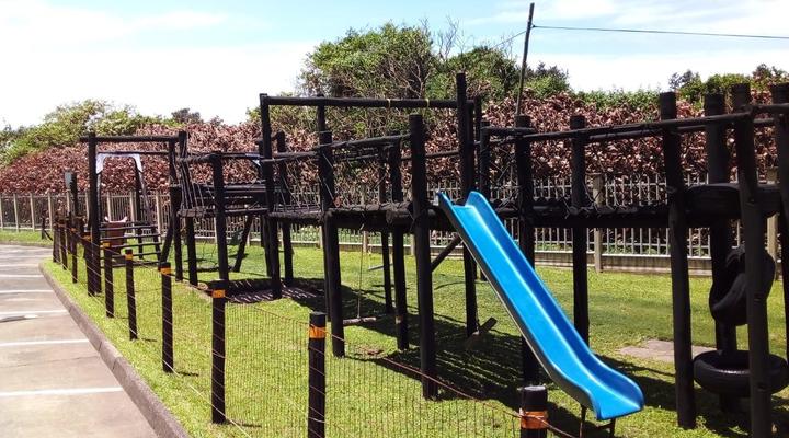 South Coast Riviera - 805