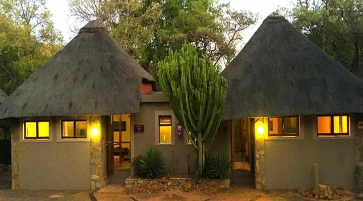 Mabalingwe Elephant Lodge