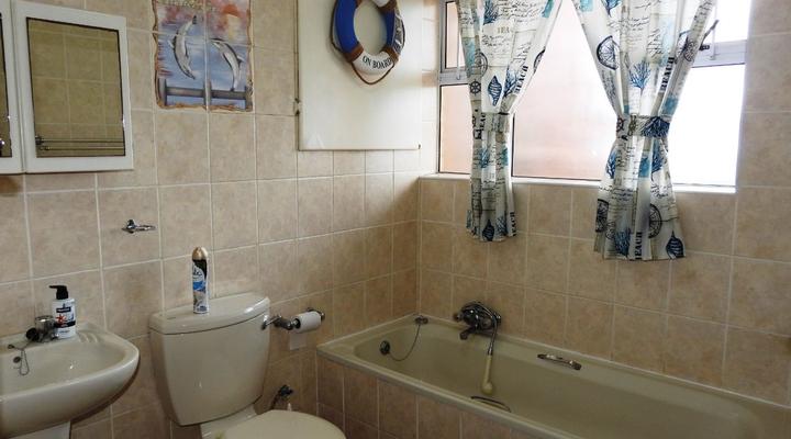 Amanzi Op Die Strand