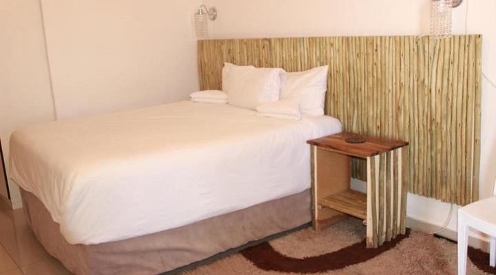 Pandeinge Guest House