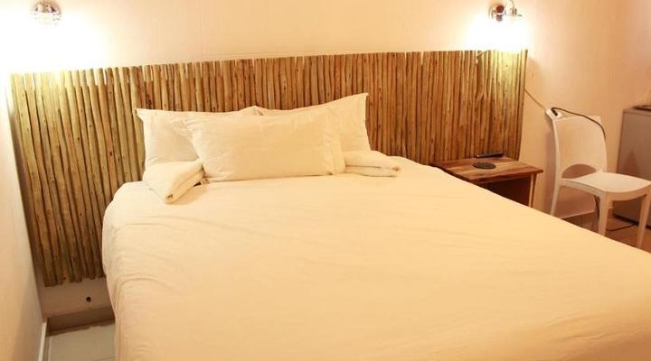 Pandeinge Guest House