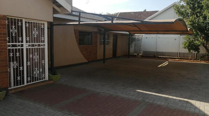 Midway Overnight Rooms